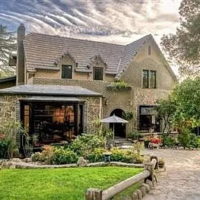 2612 El Caminto La Crescenta