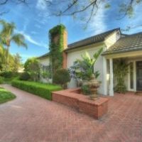 Luxury May 2015 Home Sale in Glendale