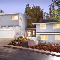 La Crescenta Luxury Home Sales