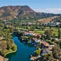 popular burbank and toluca lake neighborhoods