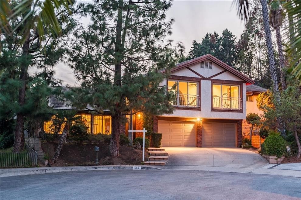 Indulge in the Perfect Glendale Luxury Home Sale