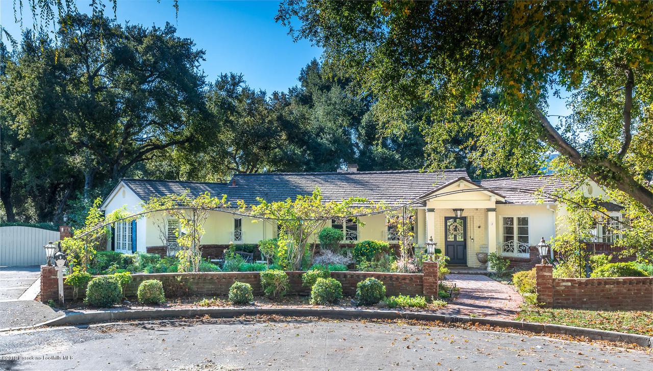 399 Flintridge Oaks Drive La Canada Flintridge Sold February 2020