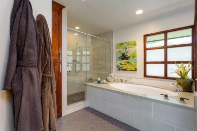 Staging Your Bathroom for Sale