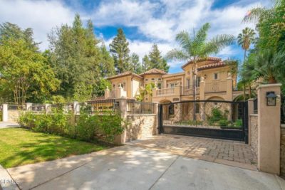 4426 Woodleigh Lane La Canada