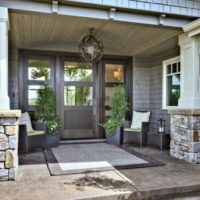 Staging your front porch to sell