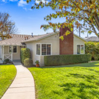 1332 Salisbury Rd. La Canada