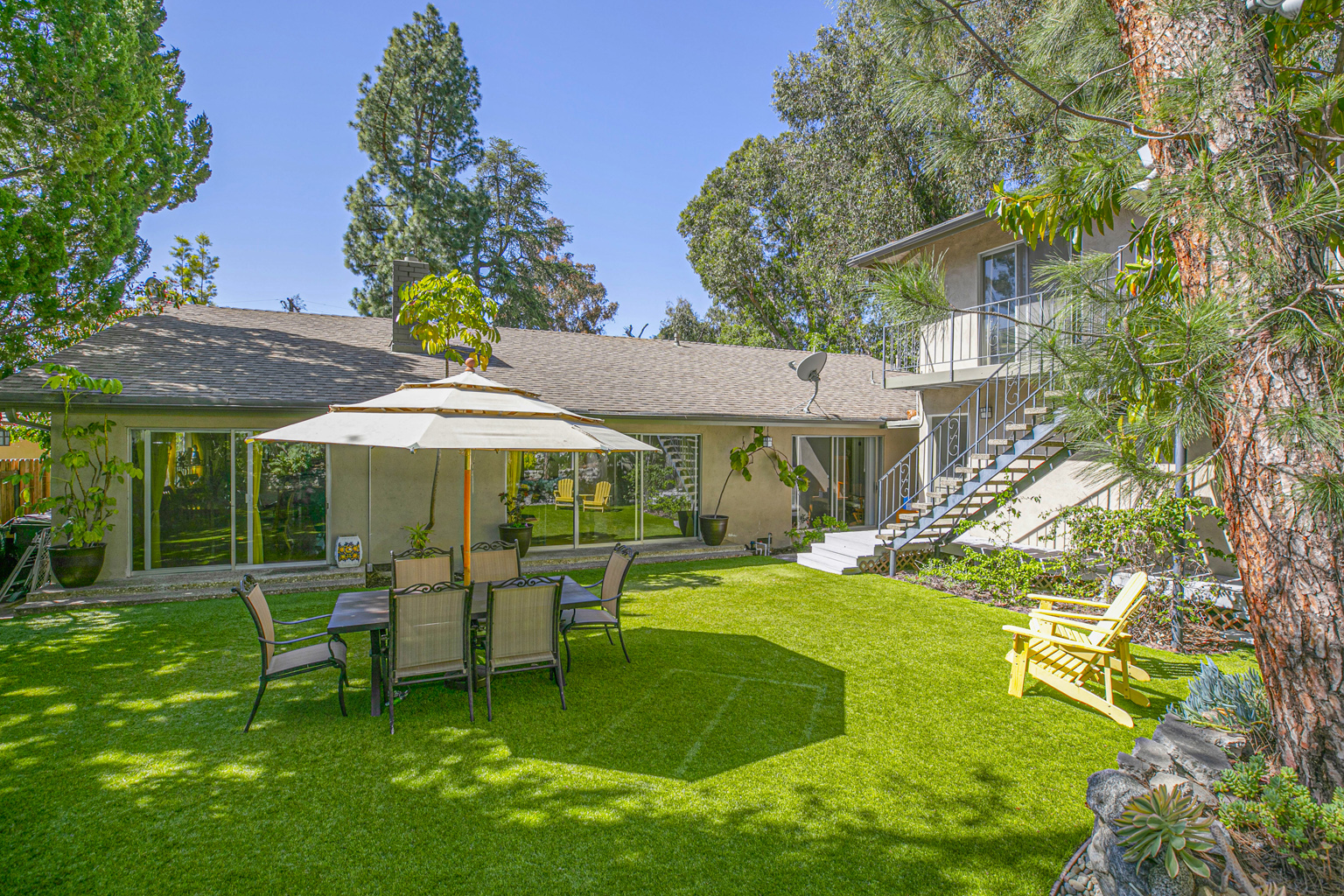 1237 Olive Lane La Canada Just listed