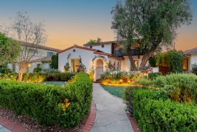 1163 Geneva Glendale